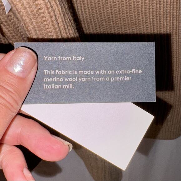 ARITZIA Babaton Roger Sweater In Heather Gold Camel V-neck MSRP $168 LARGE. NEW - Picture 8 of 11